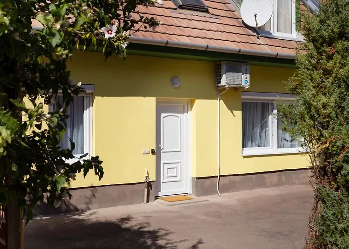 Nadi\'S Apartman